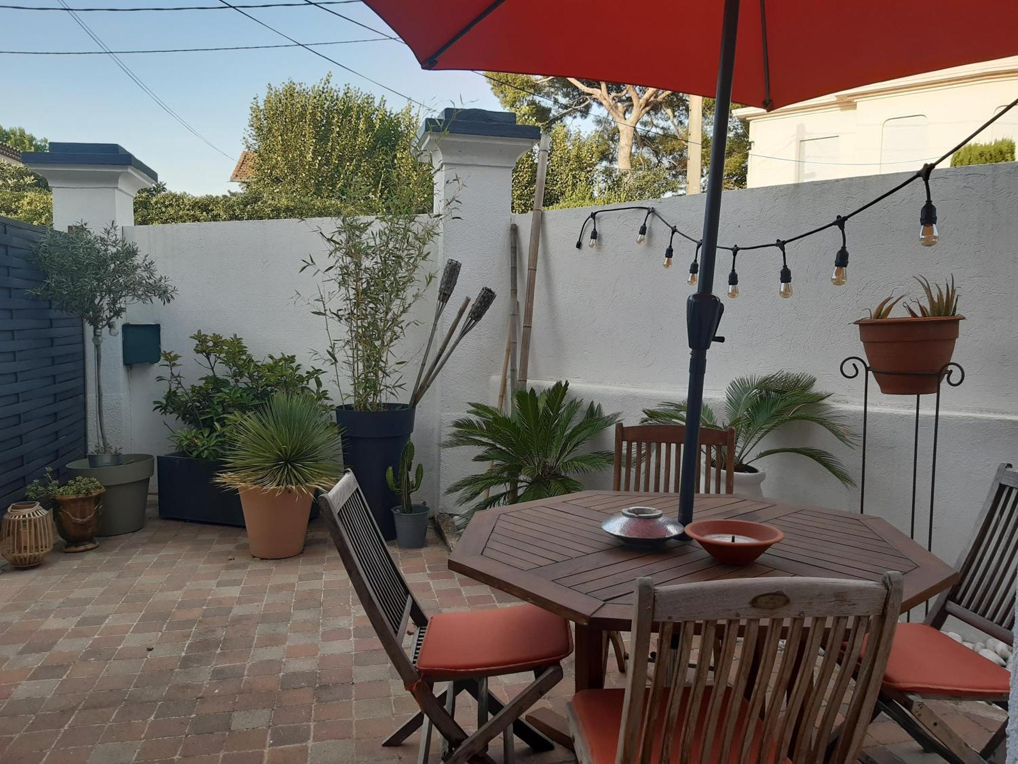 Grand Studio Avec Patio مارسيليا المظهر الخارجي الصورة